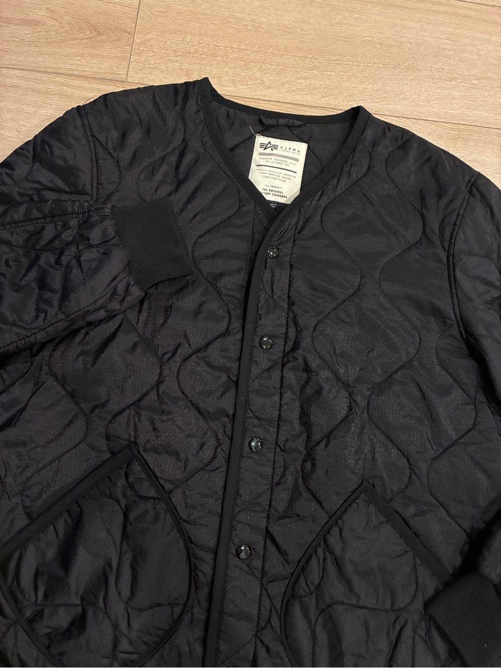 Alpha Industries Men’s Black ALS 92 Liner Quilted Jacket Size L
